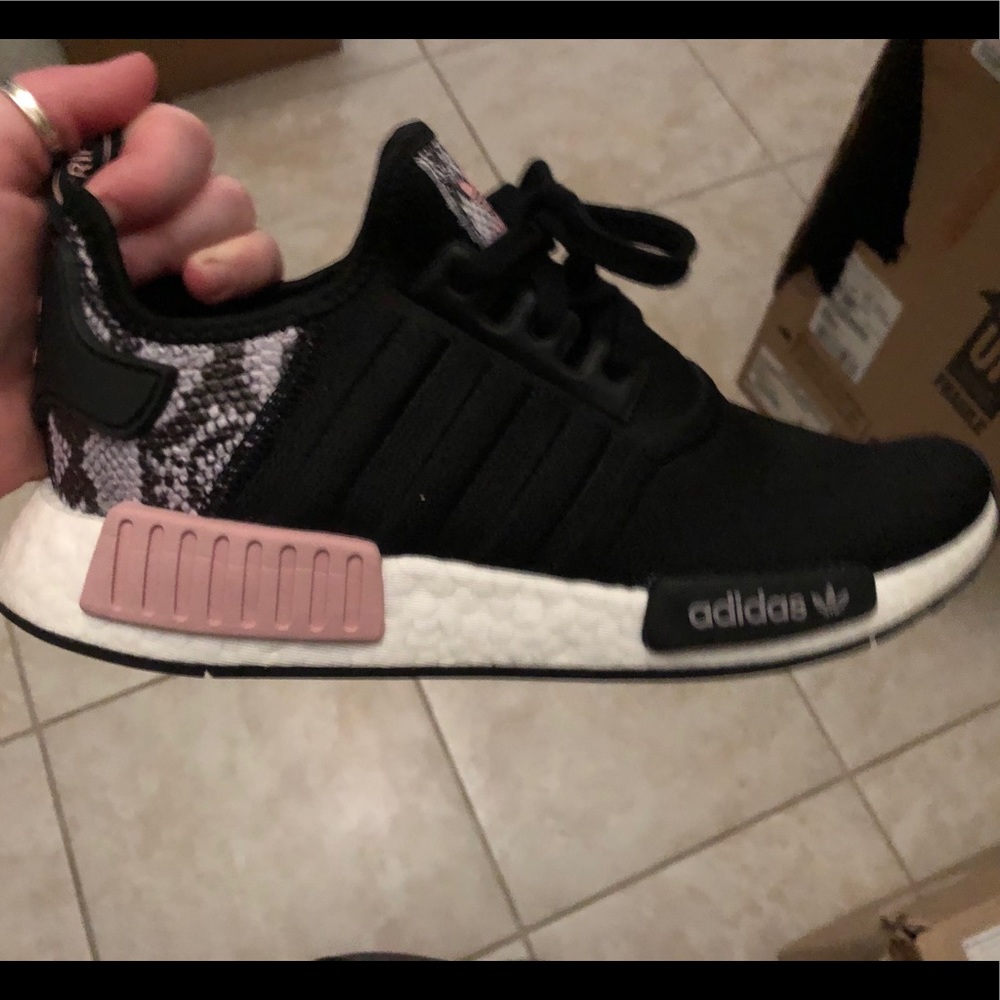 Adidas NMD R1 Snakeskin
